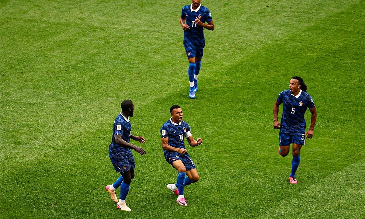 موعد مباراة فرنسا القادمة في كأس العالم بعد الفوز على العراق