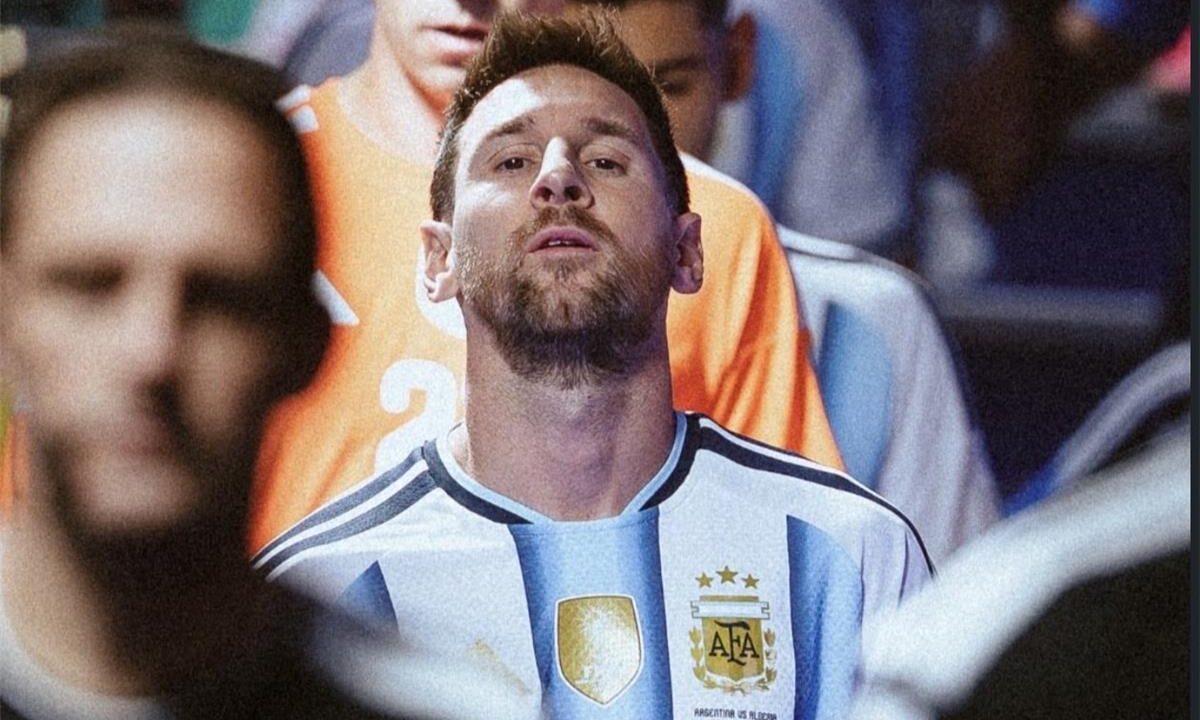 ميسي يكشف موقفه من الاستمرار في الملاعب حتى كأس العالم 2030