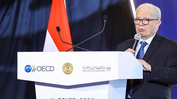 نائب رئيس الوزراء: لا نبيع شركات القطاع العام.. ونعيد إحياء النصر للسيارات باستثمارات 4.5 مليار جنيه