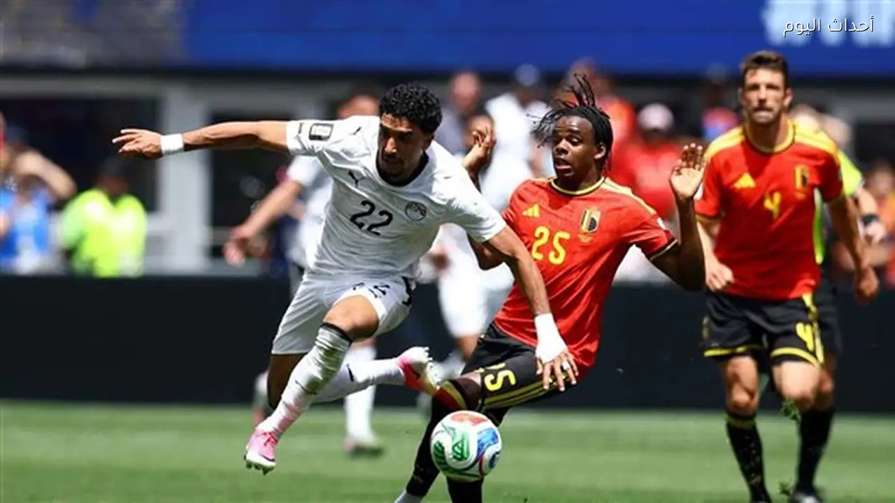 هل يغيب «عمر مرموش» عن مواجهة بورنموث في موسم 2026-2027؟