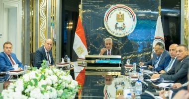 وزير الإنتاج الحربي: التزام كامل بتنفيذ مشروعات حياة كريمة دون تأخير