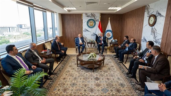 وزير البترول يناقش مع شركة آفاق للتعدين خطط التوسع في استكشاف وإنتاج الذهب