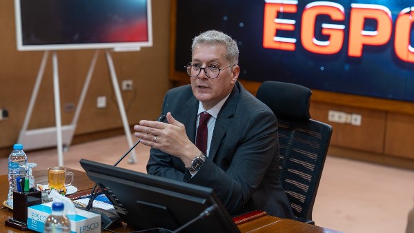 وزير البترول يشيد بارتفاع إنتاج الزيت الخام إلى أكثر من 540 ألف برميل يوميًا