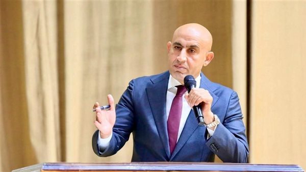 وزير التربية والتعليم يؤكد على ضرورة الحزم في تفتيش طلاب الثانوية العامة 2026