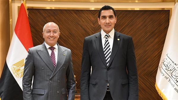 وزير الرياضة يصدر قرارًا بتكليف ممدوح الششتاوي مستشارًا للوزير لشؤون الاستثمار