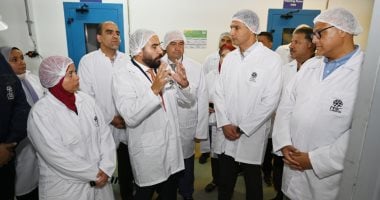 وزير الصناعة يتفقد مجمع مرغم ويؤكد على إعادة تخصيص الوحدات المتوقفة