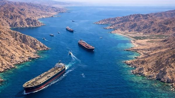 وزير الطاقة الأمريكي: 67 سفينة عبرت أمس مضيق هرمز وكميات النفط العابرة تماثل كمية قبل الحرب