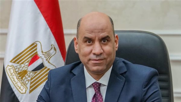 وزير العمل يرحب بقرار الأردن فتح باب تصويب أوضاع العمالة غير الأردنية