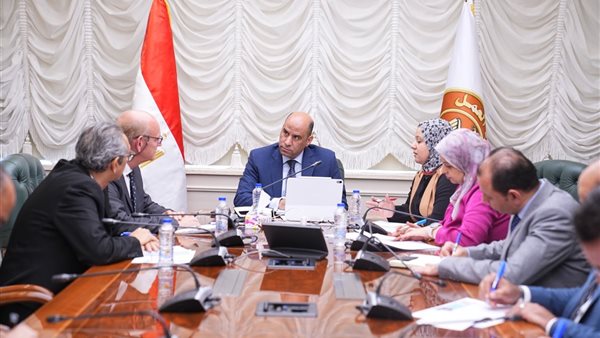 وزير العمل يناقش مع «GIZ» تطوير مشروع تعزيز فرص العمل