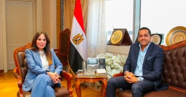 وزيرة الإسكان تبحث مع رئيس شركة كليلة لتنظيم المعارض والمؤتمرات فرص التعاون المشتركة