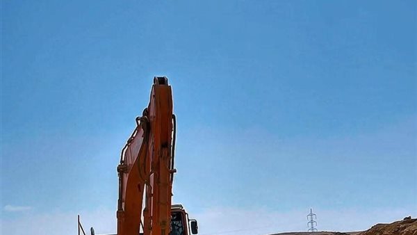 وزيرة الإسكان تراقب مشروعات الطرق والمرافق في الفيوم الجديدة