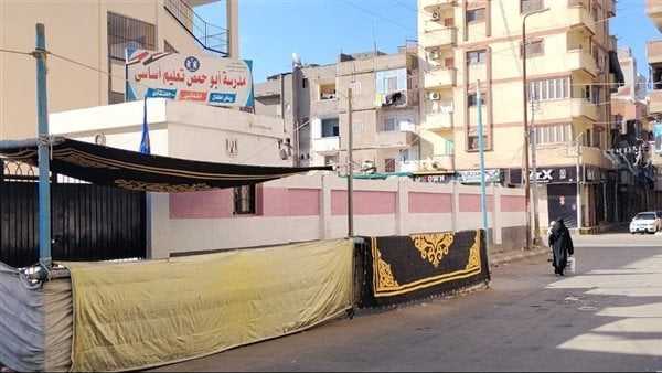 وصول أوراق الأسئلة إلى لجان الثانوية العامة استعدادًا لانطلاق الامتحانات في يومها الأول