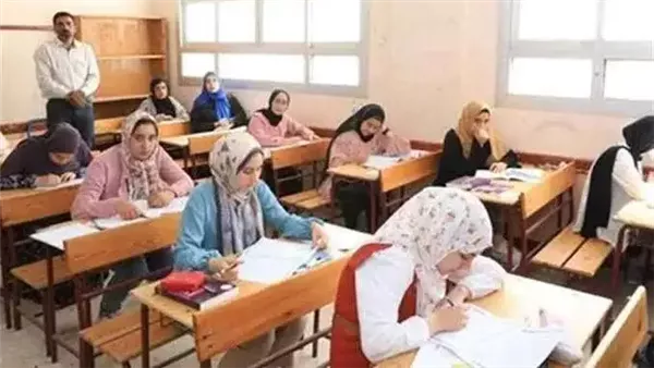 وفاة مراقب في امتحانات الثانوية الأزهرية بعد إصابته بأزمة قلبية بالغربية