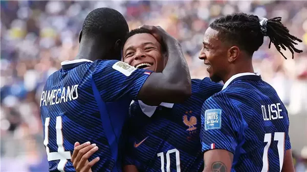 فرنسا تكتسح السويد بثلاثية وتتأهل إلى دور الـ16 من كأس العالم 2026 (فيديو)