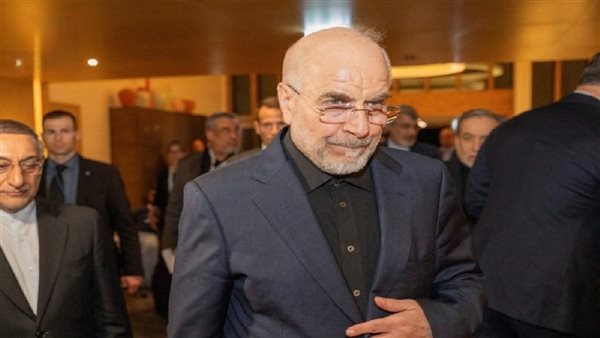التلفزيون الإيراني يقطع مقابلة محمد باقر قاليباف بشكل مفاجئ (فيديو)