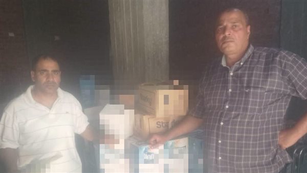 ضبط 1200 كجم من عسل الجلوكوز و200 عبوة معطر جو مجهولة المصدر في البحيرة