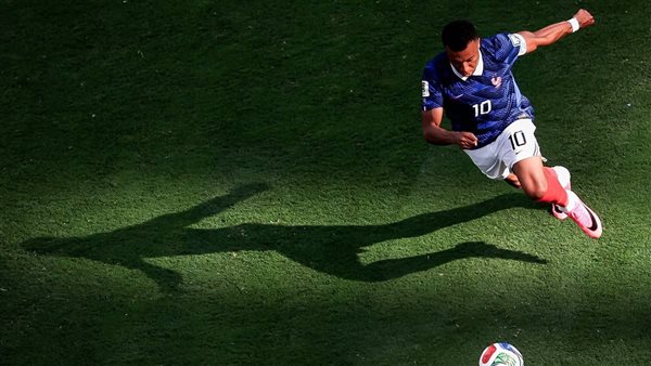 مبابي يتألق في مونديال 2026 ويعادل هالاند في سباق الهدافين