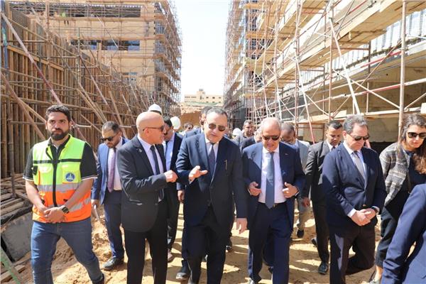 وزارة التعليم العالي: الجامعة الأهلية الفرنسية في مصر تجربة تعليمية جديدة