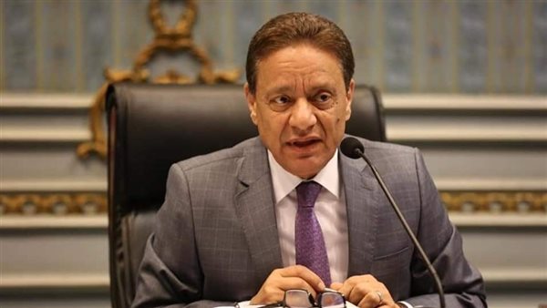 كرم جبر يتناول الأزمات الأسرية بين سيدة أكتوبر وضحية الإسكندرية