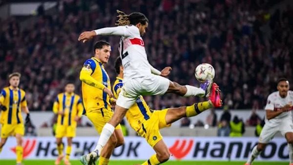 أونداف قريب من تجديد عقده مع شتوتجارت حتى 2029