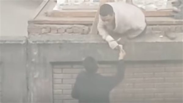 إيقاف قائد قطار عن العمل بعد تداول فيديو مثير