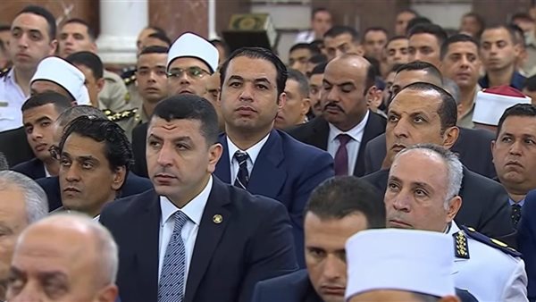 الرئيس السيسي يحضر صلاة العيد مع رائد الأعمال علي سالم