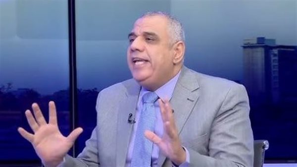 الشائعات سلاح الإخوان الرئيسي وفق منير أديب