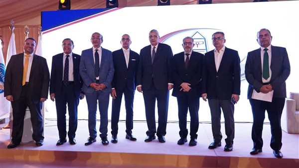 جامعة عين شمس تعتمد مستشفى العبور التخصصي للتطوير الصحي