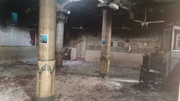 حريق يدمر 4 منازل في أبوتشت ويقتل 4 رؤوس ماشية
