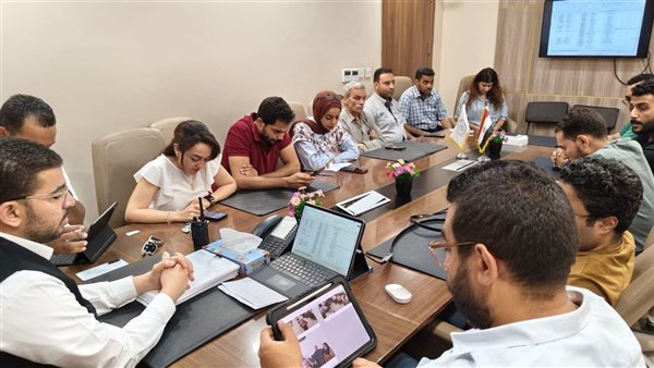 غرف الأزمات والطوارئ تعمل على مدار الساعة بالتأمين الصحي
