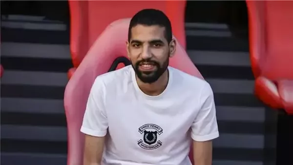 مؤمن زكريا يعبّر عن حزنه بعد سفر المنتخب لأمريكا ويتمنى أن يكون معهم
