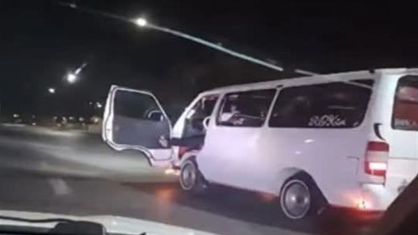 محافظ السويس يوجه بضبط سائق ميكروباص استعرض في فيديو