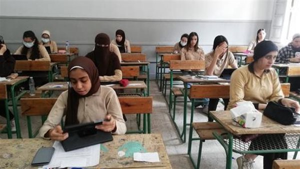 نتيجة الصف الثاني الثانوي متاحة بالاسم فقط