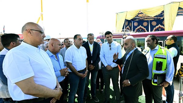 رئيس الوزراء يزور مجمع ألستوم الصناعي في برج العرب