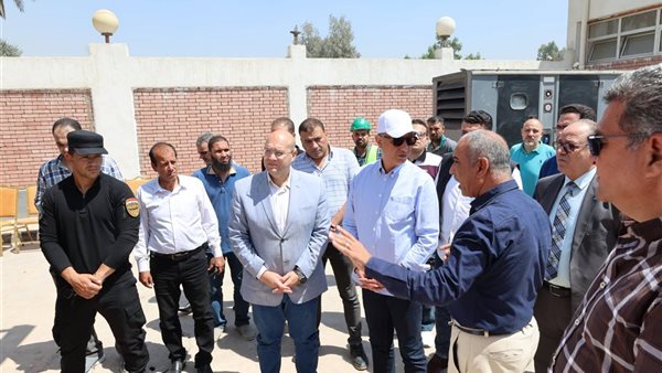 محافظ الجيزة يزور مشروع رفع الصرف الصحي ببني يوسف