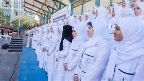 محافظ دمياط يعلن فتح 3 فصول تمريض جديدة للبنات