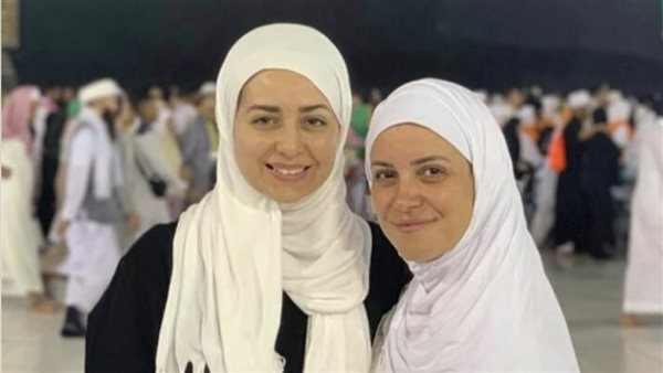 ريهام عبد الغفور تدعم هبة مجدي في محنتها الصحية