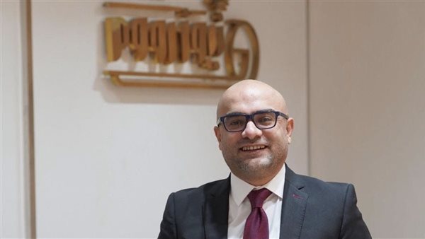 أحمد صبري يكشف غياب الحقائق في المواقع الإخوانية