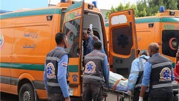 إصابة فتاة بعد سقوطها من الطابق الثالث في السويس