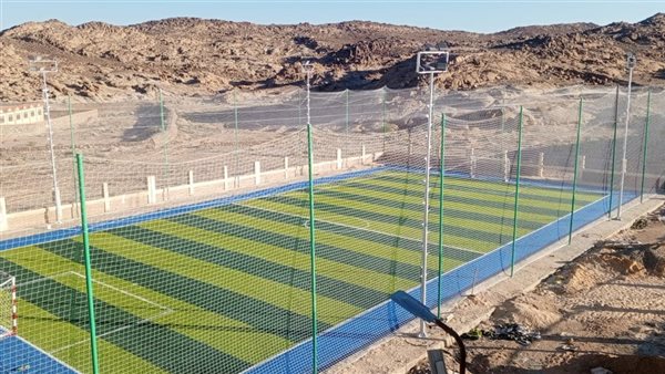 إنتهاء إنشاء ملعب مركز شباب الطرفة في سانت كاترين
