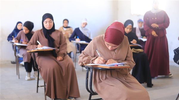 استعدادات مكثفة لامتحانات الدبلومات الفنية هذا العام