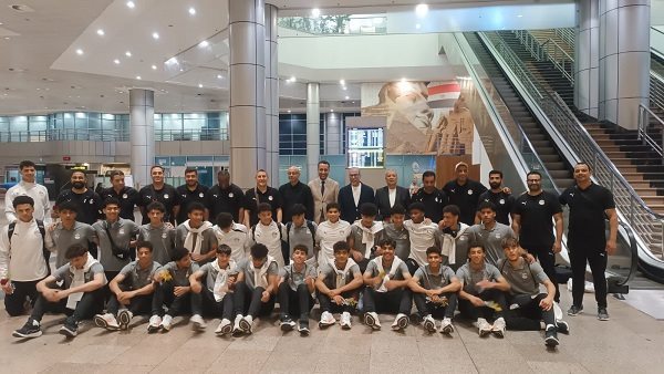 استقبال بعثة منتخب مصر للناشئين في مطار القاهرة بعد الفوز بالبرونزية الأفريقية