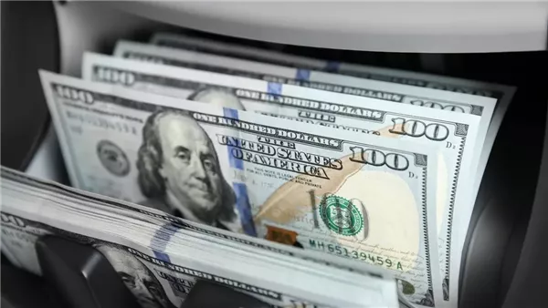 استقرار سعر الدولار أمام الجنيه المصري اليوم الجمعة في البنوك