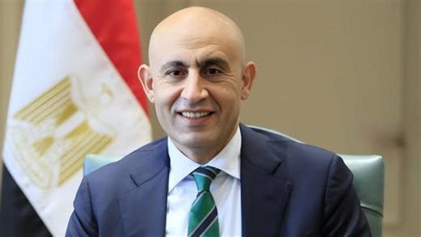 اعتماد حافز 2000 جنيه لرؤساء لجان الثانوية العامة