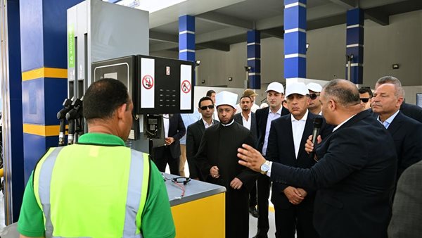 افتتاح محطة تموين سيارات جديدة في القاهرة