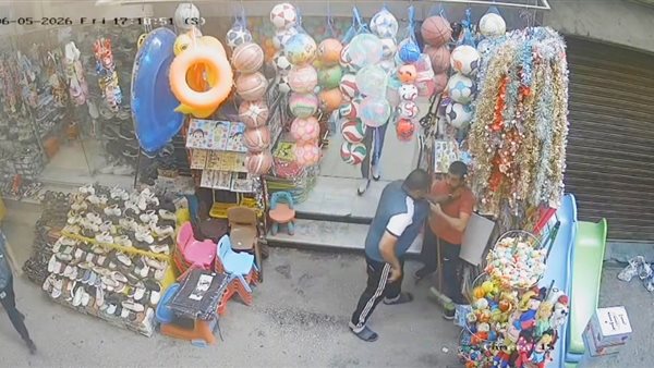 الأمن يحقق في فيديو اعتداء شاب على عامل بالشرقية