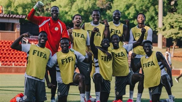 الاتحاد السنغالي ينتقد إجراءات التفتيش الأمريكية لبعثة التيرانجا في المونديال