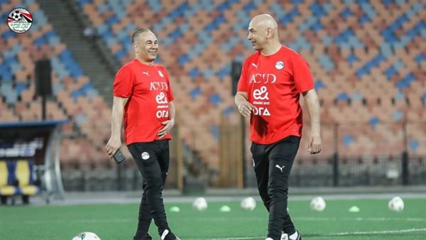 الدرندلي: كل لاعب في المنتخب يقيم بمفرده وحسام حسن يفرض نظامًا صارمًا