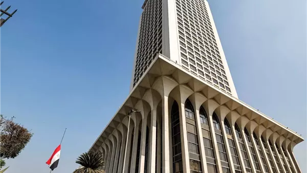 تعيين محمد مختار الملا سفيرًا فوق العادة