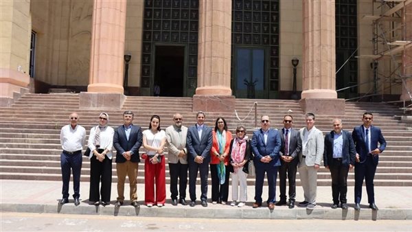 جامعة الإسكندرية تستقبل وفدًا من جامعة فيرجينيا تك